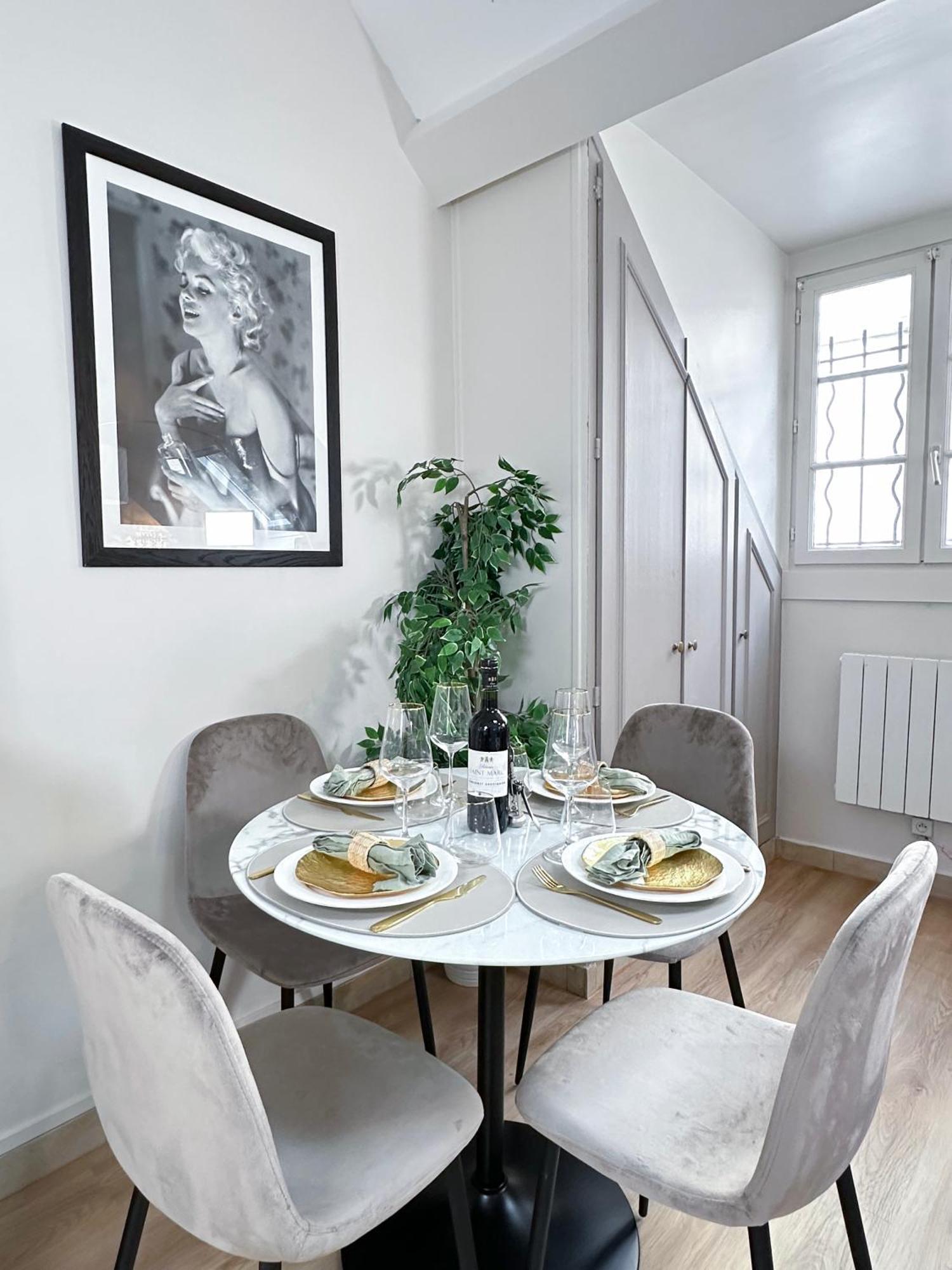 Unique & Beautiful Duplex In Saint-Germain Leilighet Paris Eksteriør bilde