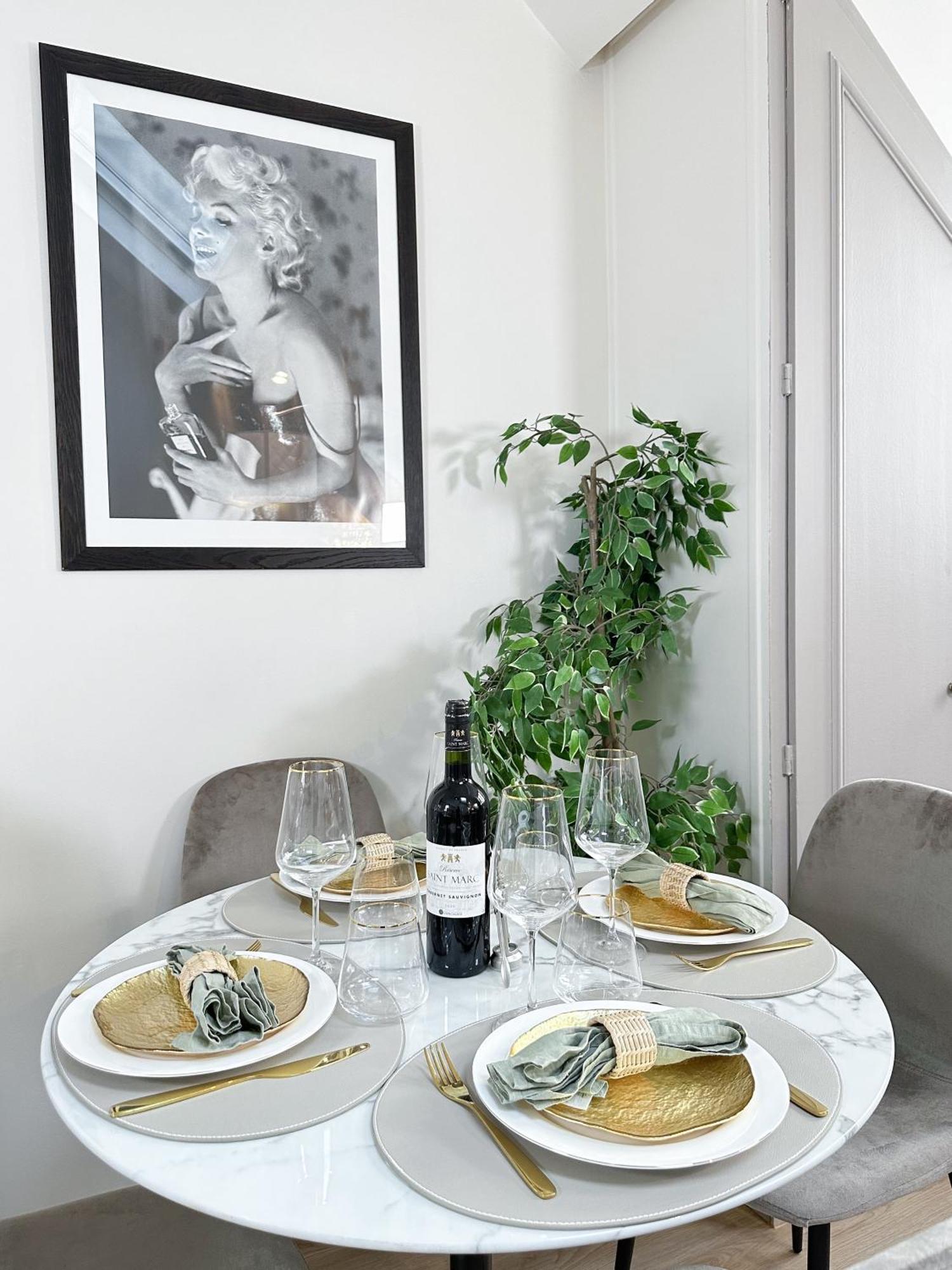 Unique & Beautiful Duplex In Saint-Germain Leilighet Paris Eksteriør bilde
