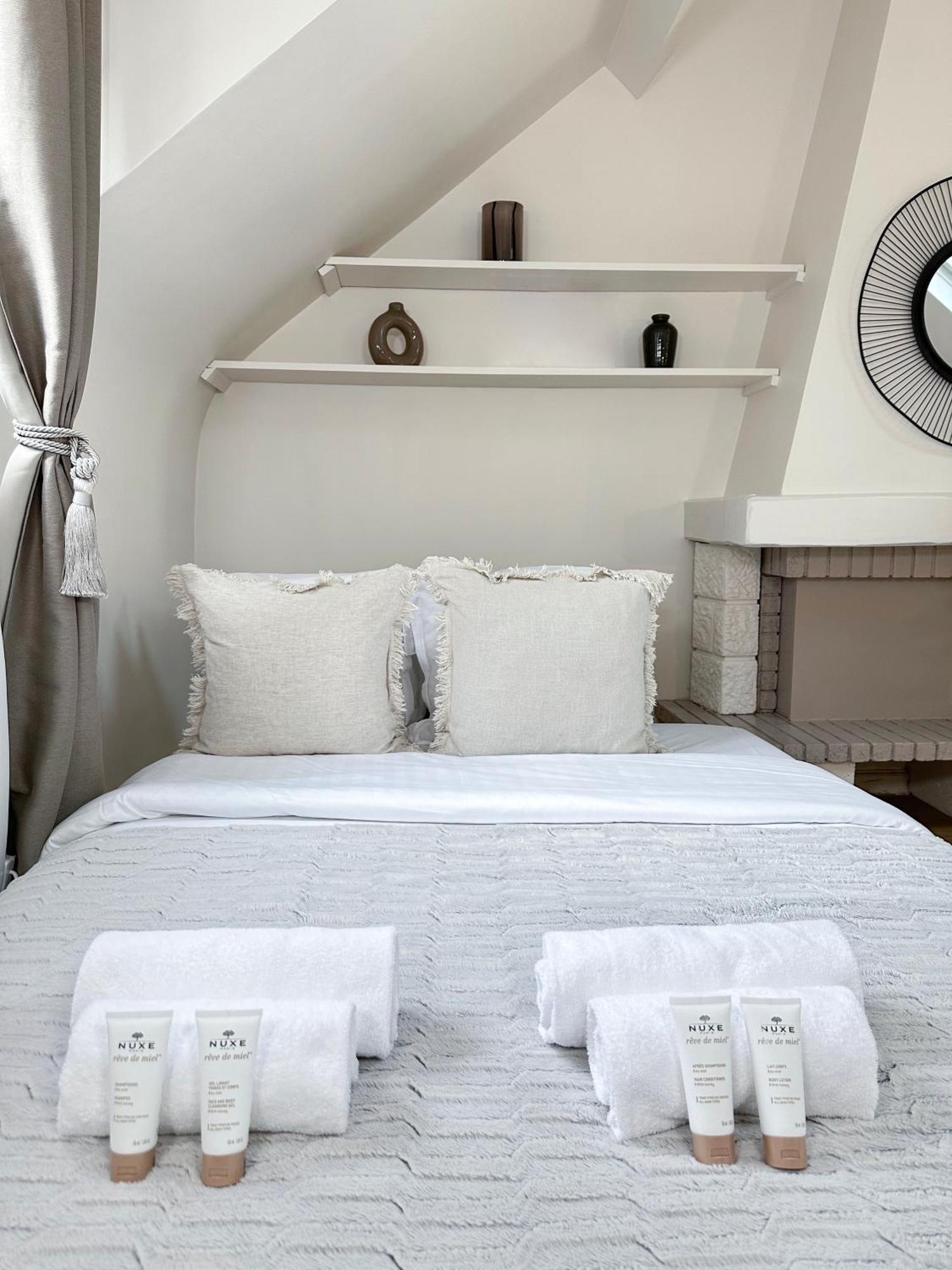 Unique & Beautiful Duplex In Saint-Germain Leilighet Paris Eksteriør bilde