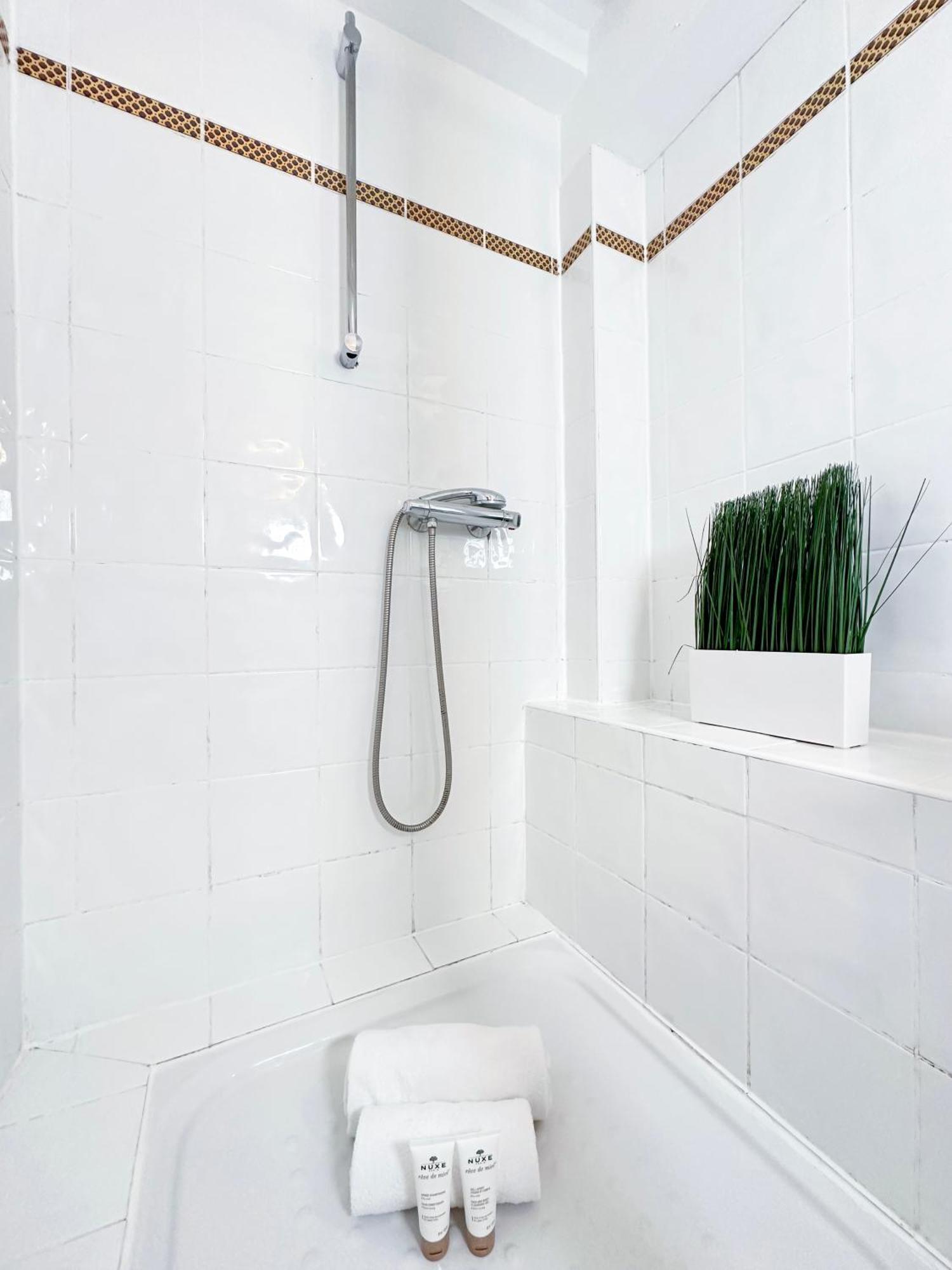 Unique & Beautiful Duplex In Saint-Germain Leilighet Paris Eksteriør bilde